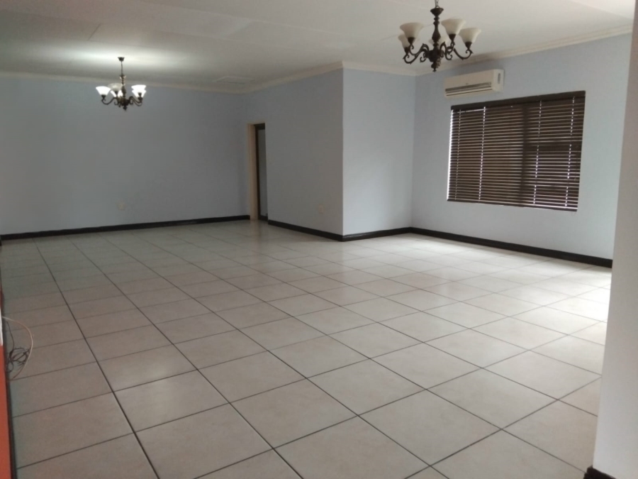 3 Bedroom Property for Sale in Kuruman Northern Cape
